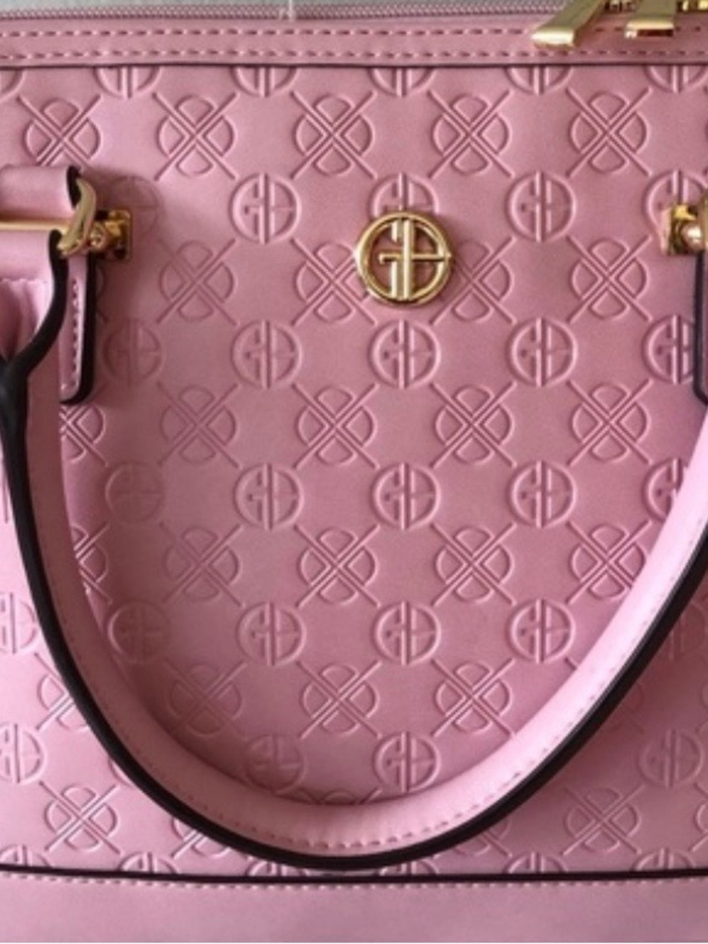 Women's Pink Embossed Tote Bag with Gold Accent Gianni Bernini new with tags